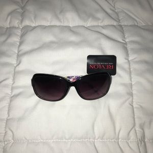 Brand new Revlon sunglasses